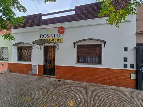 Venta PH 3 ambientes con entrada independiente, patio y terraza en Villa Lugano - Apto crédito