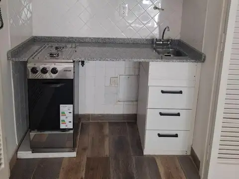 Oficina 2 ambientes con 1 baño