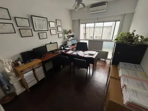 Oficina en Venta 40 años