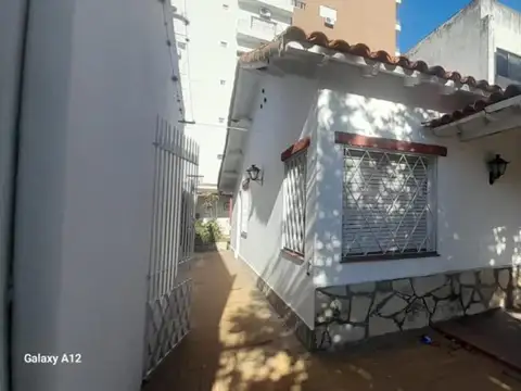 CASA EN VENTA EN PILAR CENTRO