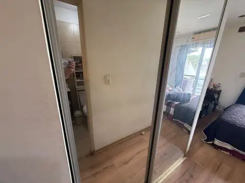 Venta 2 ambientes en crucesita, cerca de CABA.