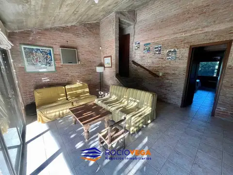 Casa 4 ambientes con 3 baños