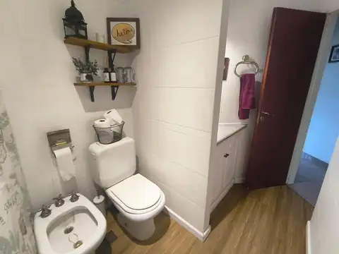 Depto Tipo Casa en Venta al Este