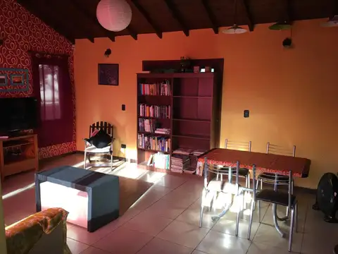 SIERRA DE LOS PADRES - Casa 4 ambientes - ALQUILER