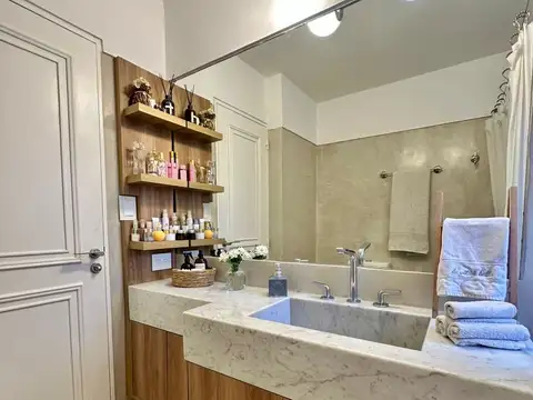 Departamento 4 ambientes con 2 baños