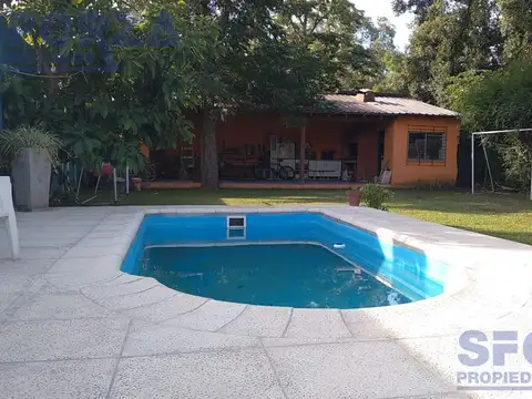 Venta Casa 3 Ambientes en José C. Paz con Pileta