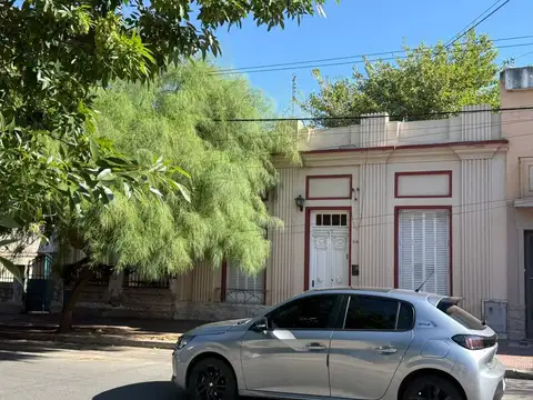 Deán Funes 2200