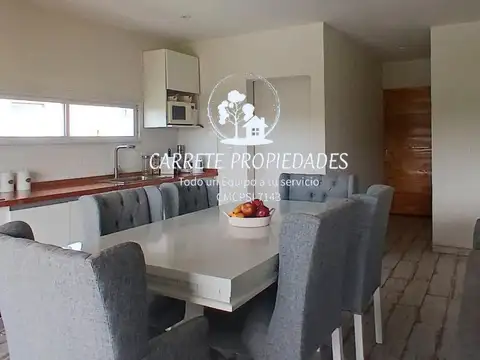 Casa en Alquiler de 3 dormitorios