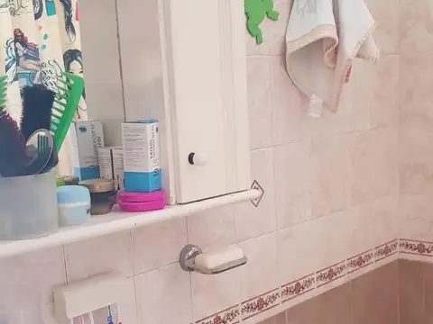 Casa en venta   toma departamento en mar del plata en parte de pago