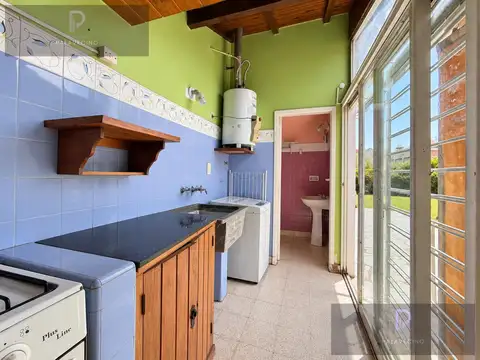 VENTA CASA 4 AMBIENTES CON LOTE DE 600M2 - LUJAN