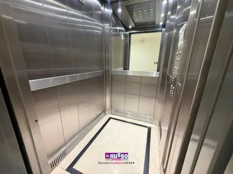Departamento en Alquiler con 1 cocheras