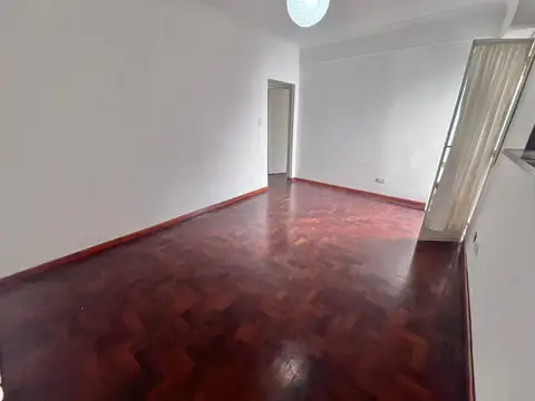 Alquiler departamento 3 amb c/ balcón en Barrio Norte