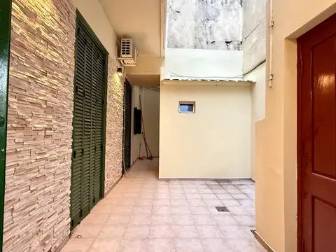 Depto Tipo Casa en Alquiler de 3 ambientes