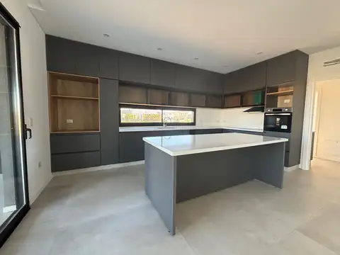 Casa en Venta en Puertos, USD 470.000