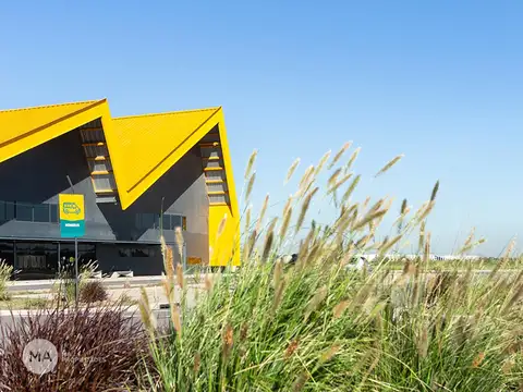 Galpon en Alquiler en Funes, USD 2.400