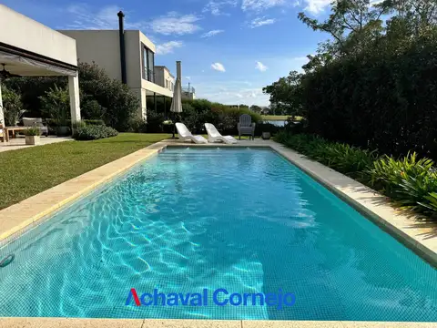 Casa en Venta al Noreste