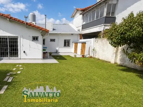 Chalet 3 ambientes reciclado en Punta Mogotes