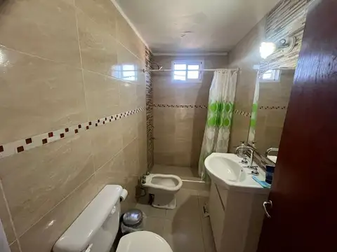 Depto Tipo Casa 4 ambientes con 1 baño