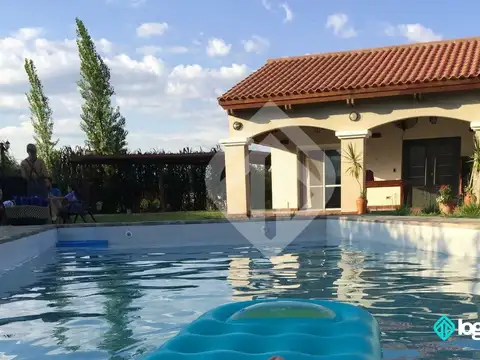 Casa en alquiler barrio privado Santa Apolonia | Cerrillos