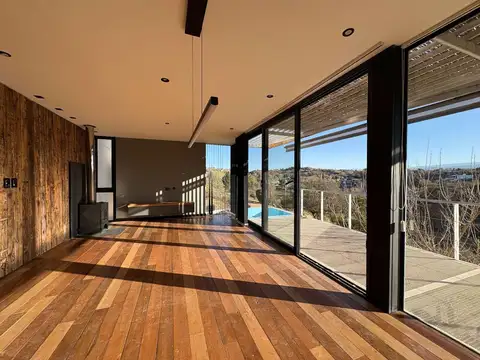 Depto Tipo Casa en Venta 4 años