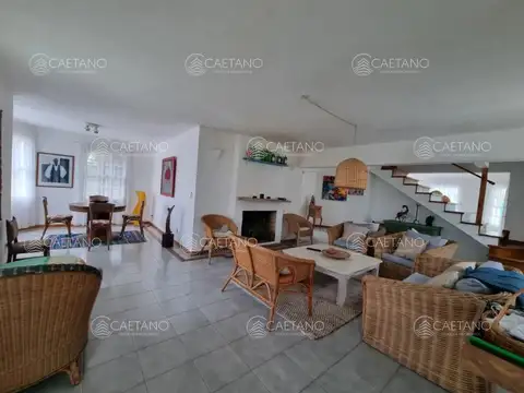 Casa en Venta en La Barra, USD 490.000