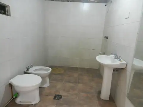 Depto Tipo Casa 4 ambientes con 2 baños