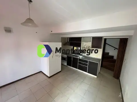 Depto Tipo Casa en Venta de 1 dormitorio
