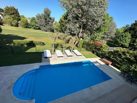 Casa en Alquiler Temporal al Este