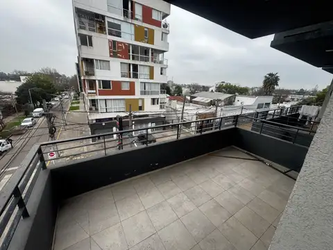 Colón 799, 2º D, Escobar