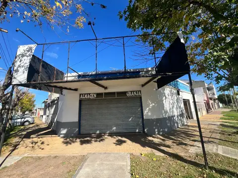 Local en Alquiler Via Púb.