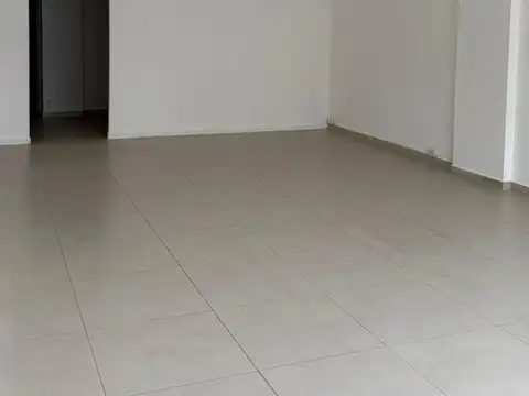 Local comercial en pleno centro de Esperanza