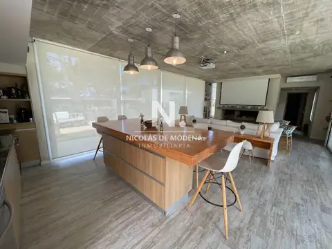 Casa en venta de 3 dormitorios con Amplio Jardín en José Ignacio