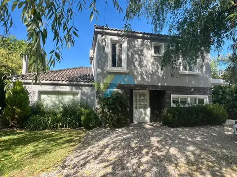 Casa en Alquiler en La Rinconada I, USD 1.100