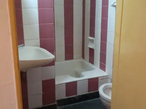 Departamento en Alquiler en Almagro, $ 600.000