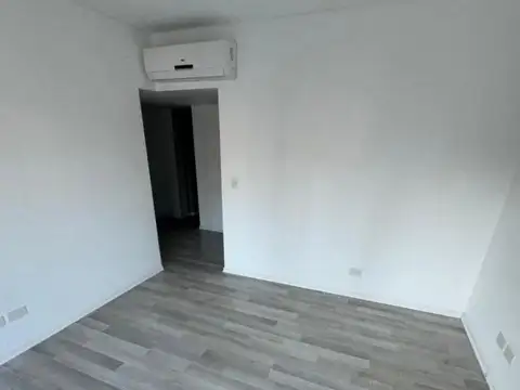 Departamento 4 ambientes con 4 baños