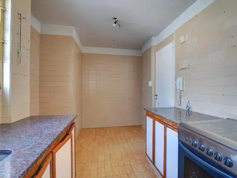 Departamento en Venta en Chacarita, USD 150.000