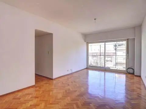 DEPARTAMENTO 4 AMB EN VENTA AL FRENTE