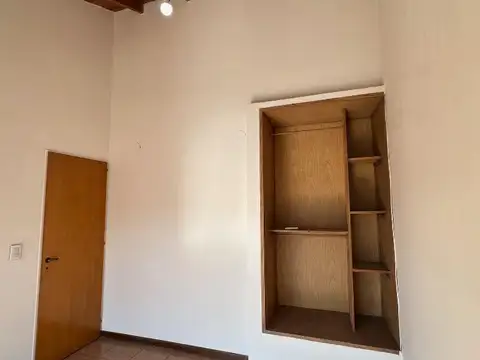 Triunvirato 2017 , Piso 1