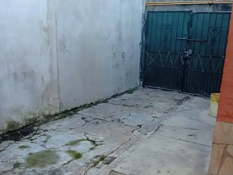 Alquiler | Casa interna | 2 Dormitorios | Capitán Bermúdez | Barrio Centro