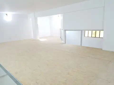 Locales Comerciales en inmejorable ubicación 