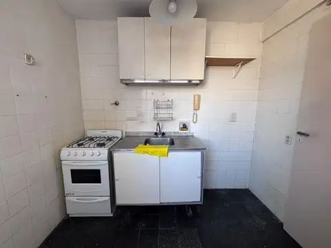 Julián Álvarez 2300, Piso 6