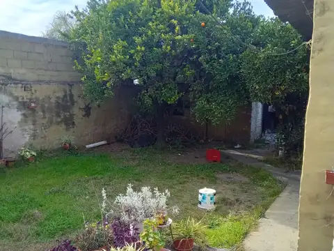 VENTA TERRENO/CASA REFACCIONAR ALTO ALBERDI CBA