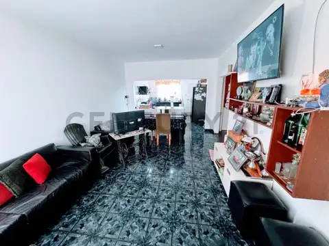 Casa en Venta en Garin, USD 110.000