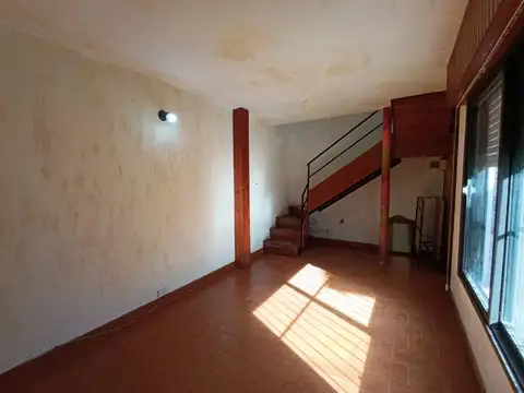 Depto Tipo Casa en Venta de 2 dormitorios
