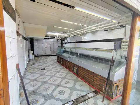 VENTA-LOCAL PQUE AVELLANEDA, CABA C/ INSTALACIONES