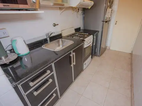 VENTA DEPTO 2 AMB 48 M2 C/BALCÓN/PERMUTA Z-FLORES