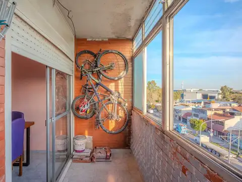 VENTA DEPTO 2 AMB 48 M2 C/BALCÓN/PERMUTA Z-FLORES
