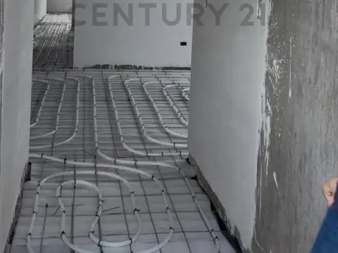 VENTA DE CASA CON CESIÓN EN BARRIO ALBA DE TANQAY, MAIPU, MENDOZA. ID: 332059