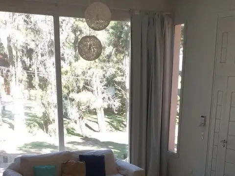 Casa en Venta en Mar de las Pampas, USD 215.000