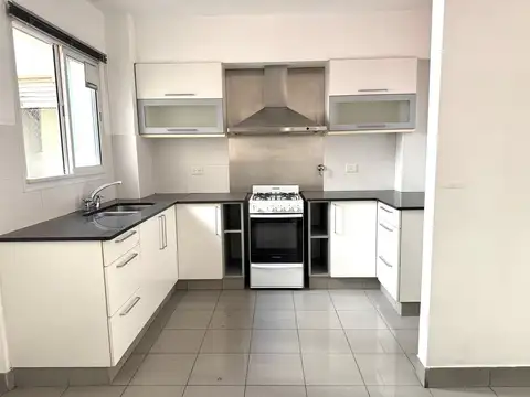 3 AMBIENTES EXCELENTE ESTADO!